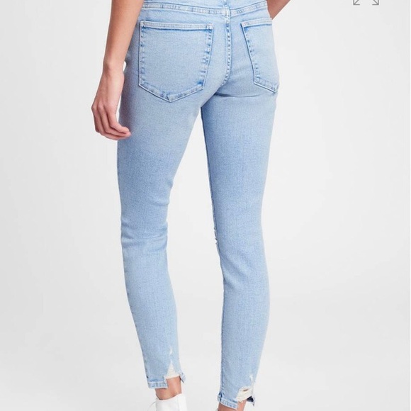 “Gap” light wash, stretch denim universal legging w/destruction- size 10/30long - Picture 2 of 16